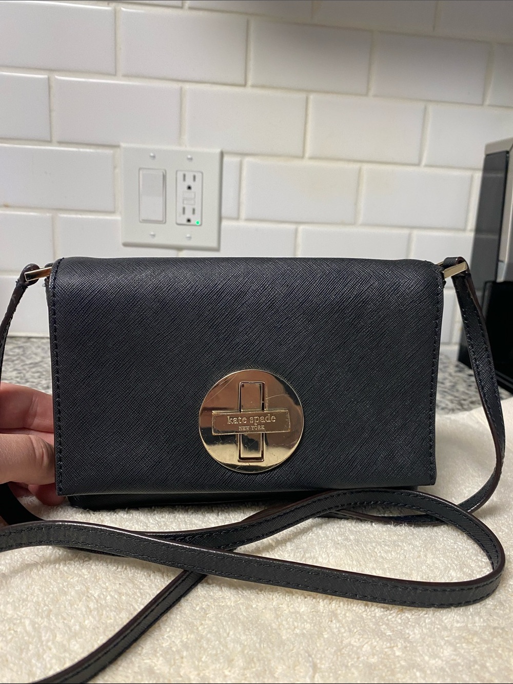 kate spade Black Leather Crossbody with Gold Round Turnlock